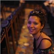 Elève-avocate donne cours de soutien scolaire ou aide aux devoirs à Paris